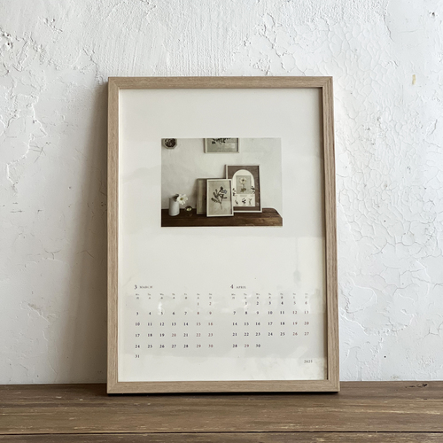 errer 2025 calendar typeB A4size+frame󒍐Y