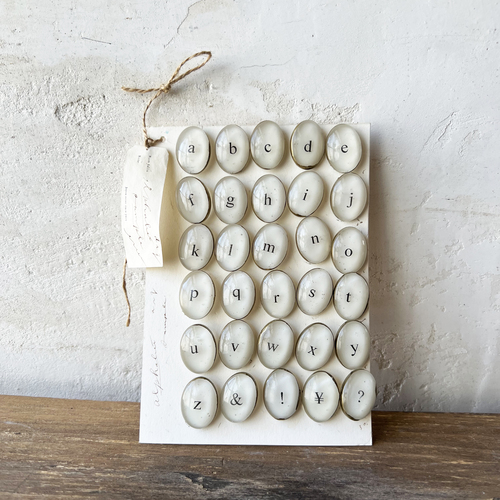 errer lapel pins �T���v���� alphabet