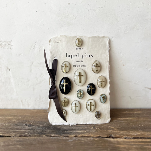 errer sample���@cross lapel pins